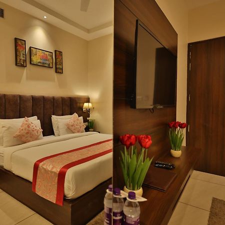 Hotel Ramaya Inn Raiwala Exterior photo