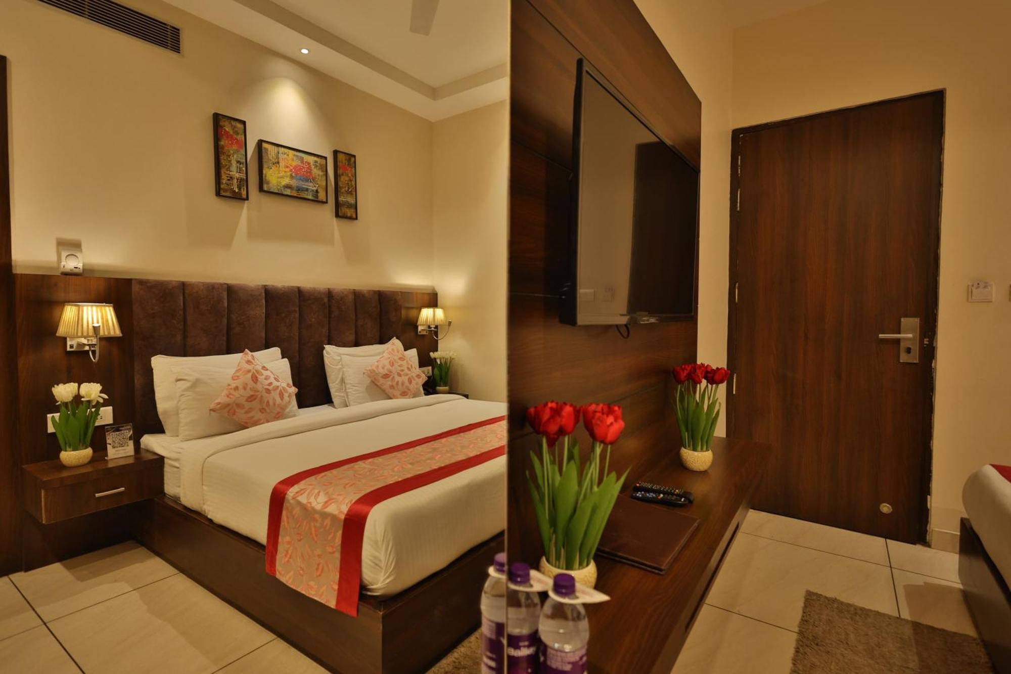 Hotel Ramaya Inn Raiwala Exterior photo